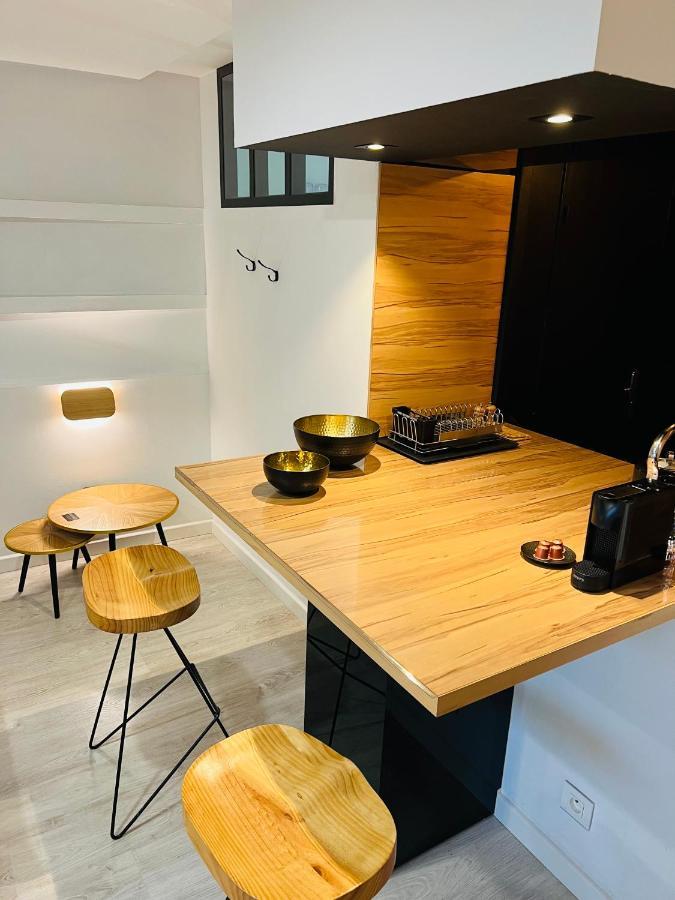 Feel@Home Nemausus « Le 42 » نيم المظهر الخارجي الصورة